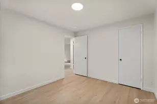 13525 Wallingford Ave N, Seattle, WA 98133 - Photo 15