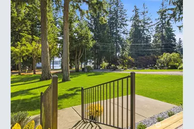 15837 Lawrence Place SE, Yelm, WA 98597 - Photo 3
