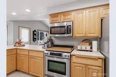 15837 Lawrence Place SE, Yelm, WA 98597 - Photo 11