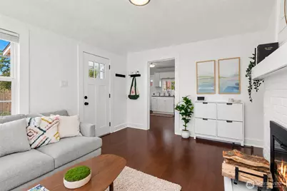 8143 10th Avenue SW, Seattle, WA 98106 - Photo 11