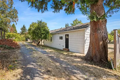 8143 10th Avenue SW, Seattle, WA 98106 - Photo 25