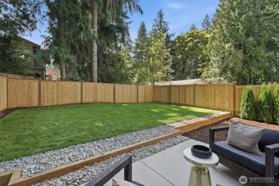 10026 Slater Avenue NE, Kirkland, WA 98033 - Photo 27