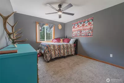 135 Salmon Run Lane, Onalaska, WA 98570 - Photo 21