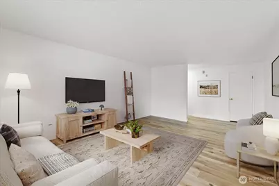330 Elm Street #205, Everett, WA 98203 - Photo 5