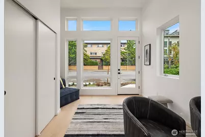 5251 California Avenue SW, Seattle, WA 98136 - Photo 5