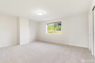 18805 94th Ave W, Edmonds, WA 98020 - Photo 31