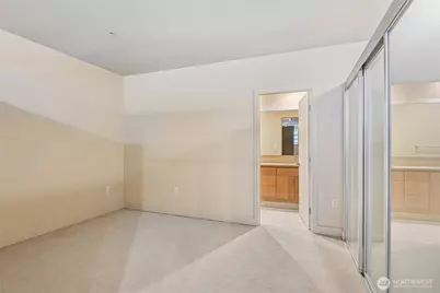 2015 Terry Avenue #415, Seattle, WA 98121 - Photo 17