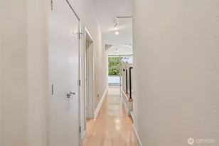 2015 Terry Ave, Seattle, WA 98121 - Photo 21