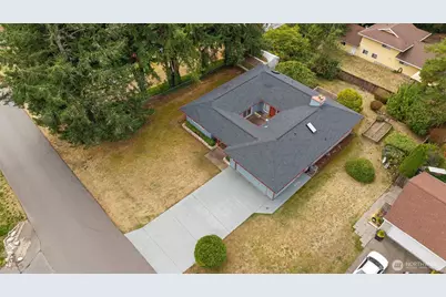 9271 Kristine Drive NW, Bremerton, WA 98311 - Photo 7
