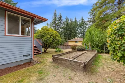 9271 Kristine Drive NW, Bremerton, WA 98311 - Photo 35