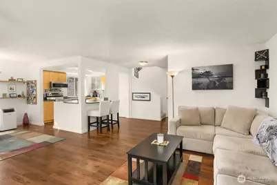 3400 108th Place NE #2, Bellevue, WA 98004 - Photo 11