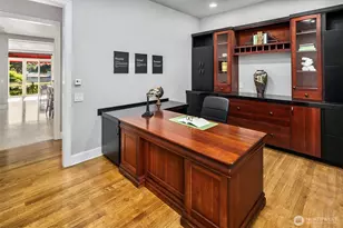 2 Crescent Key SE, Bellevue, WA 98006 - Photo 17