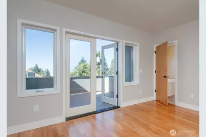 5110 Palatine Avenue N, Seattle, WA 98103 - Photo 13