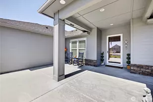 84906 E Wallowa Rd, Kennewick, WA 99323 - Photo 3