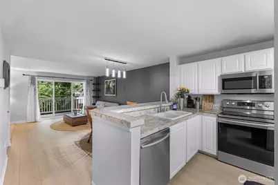 13150 102nd Lane NE #4, Kirkland, WA 98034 - Photo 3