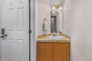 13150 102nd Ln NE, Kirkland, WA 98034 - Photo 11