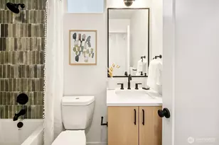 2526 30th Ave W, Seattle, WA 98199 - Photo 11