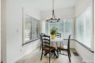 10410 Issaquah Hobart Road SE, Issaquah, WA 98027 - Photo 11
