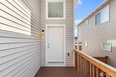 7238 42nd Place NE, Marysville, WA 98270 - Photo 3