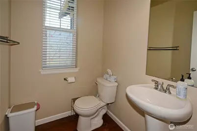 9952 Justman Street SE, Yelm, WA 98597 - Photo 9
