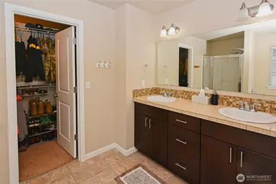 9952 Justman Street SE, Yelm, WA 98597 - Photo 21