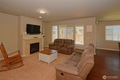 9952 Justman Street SE, Yelm, WA 98597 - Photo 3