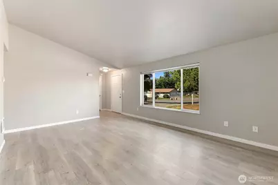 1614 -1616 115th Street S, Tacoma, WA 98444 - Photo 3
