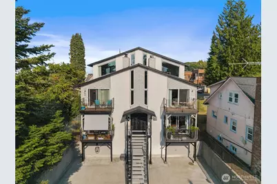3211 Nassau Street #2, Everett, WA 98201 - Photo 1