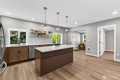 20002 119th Street E, Bonney Lake, WA 98391 - Photo 9