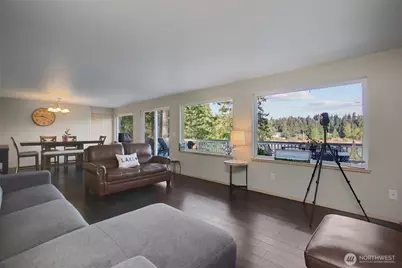 281 NE Lakeshore Drive S, Belfair, WA 98588 - Photo 9