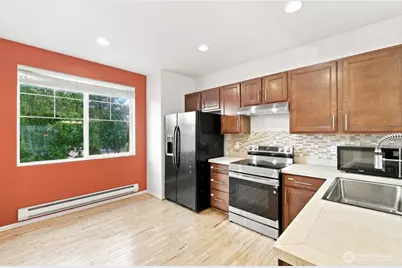 333 127th Street SE #A, Everett, WA 98208 - Photo 5