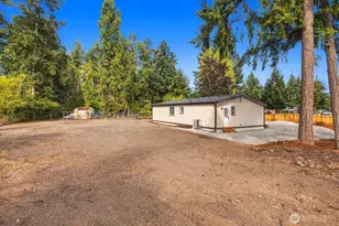 4210 252nd St Ct E, Spanaway, WA 98387 - Photo 33