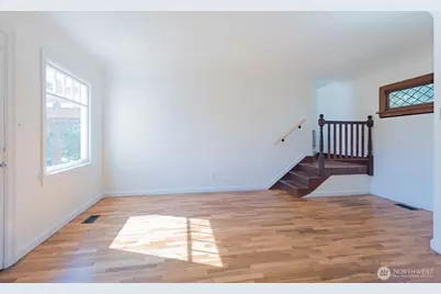 2710 15th Street, Bremerton, WA 98312 - Photo 5