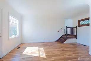 2710 15th St, Bremerton, WA 98312 - Photo 5