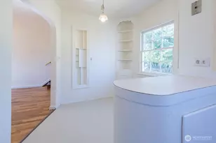 2710 15th St, Bremerton, WA 98312 - Photo 11