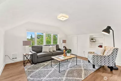 768 N 75th Street, Seattle, WA 98103 - Photo 29