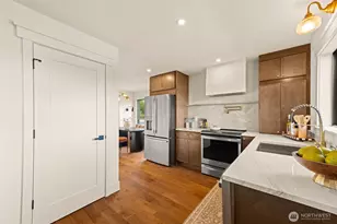 8622 17th Ave NE, Seattle, WA 98115 - Photo 11