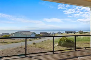 750 La Fiesta St, Coupeville, WA 98239 - Photo 5