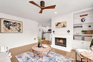 500 Aloha St, Seattle, WA 98109 - Photo 13