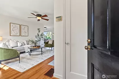 3046 24th Avenue W, Seattle, WA 98199 - Photo 3
