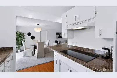 14404 167th Place SE, Renton, WA 98059 - Photo 17