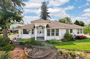 911 E Pacificview Dr, Bellingham, WA 98229 - Photo 1