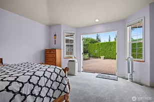 911 E Pacificview Dr, Bellingham, WA 98229 - Photo 7