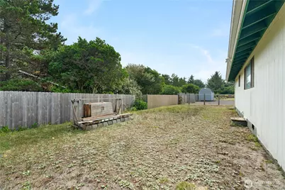 130 Sand Dune Avenue SW, Ocean Shores, WA 98569 - Photo 19