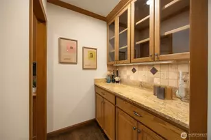 3335 258th Ave SE, Sammamish, WA 98075 - Photo 9