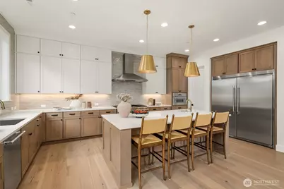 1531 158th Court SE, Bellevue, WA 98008 - Photo 9