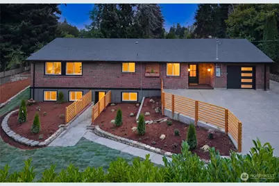 4021 Sunset Drive W, University Place, WA 98466 - Photo 1