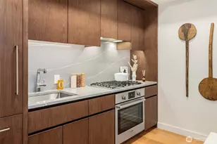 121 Stewart St, Seattle, WA 98101 - Photo 9