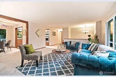 9032 NE 132nd Place, Kirkland, WA 98034 - Photo 5