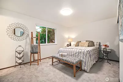 9032 NE 132nd Place, Kirkland, WA 98034 - Photo 13